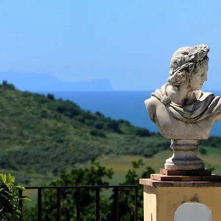 La Colombaia 3*